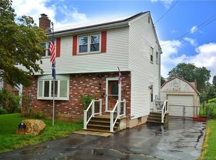 63 McKee St, Manchester, CT 06040