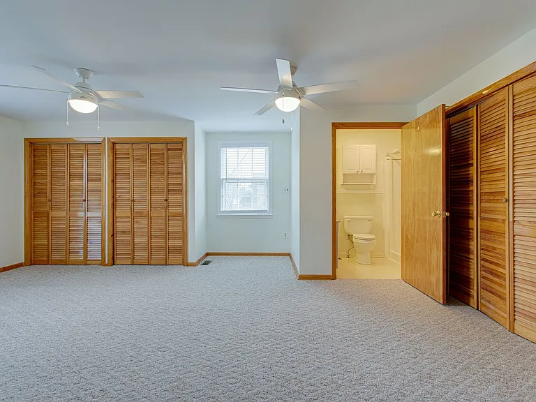 171 McCall St — Photo 13