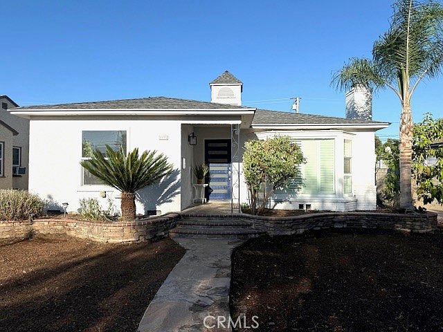 1st image of 2720 San Francisco Ave