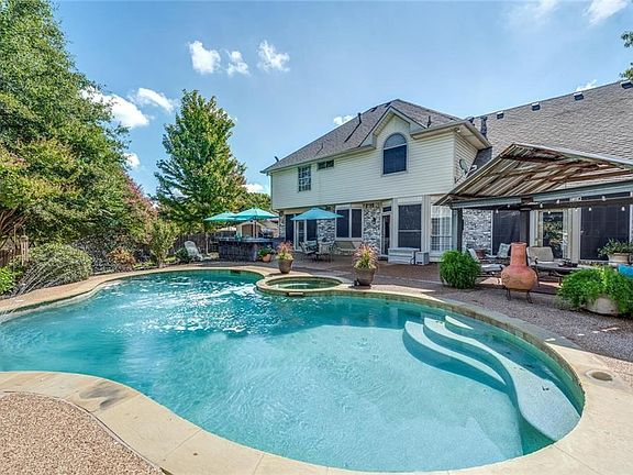 3rd image of 4212 Augusta Ct