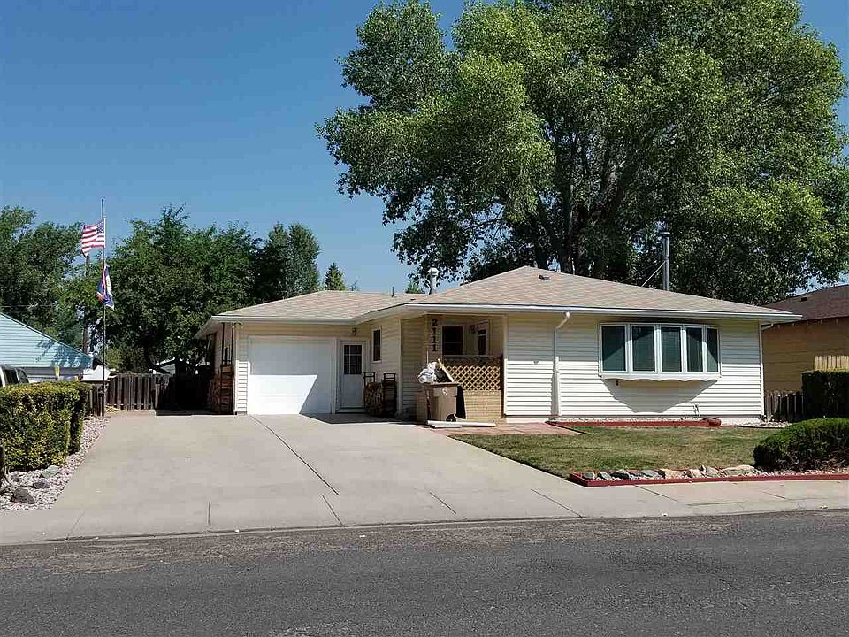 1st image of 2111 Spring Creek Dr