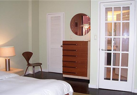 5th image of 344 W 23rd St APT 2E