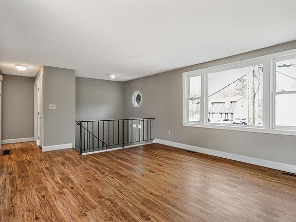 2nd image of 12 Killian Dr