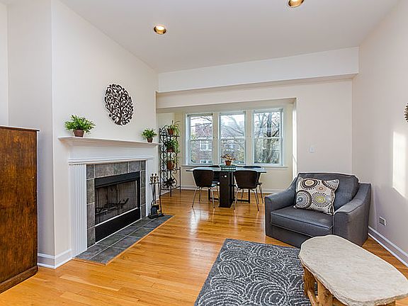 4th image of 6103 N Glenwood Ave APT 3