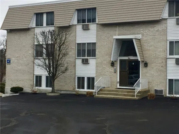 4430 Post Rd APT 66E, Warwick, RI 02818