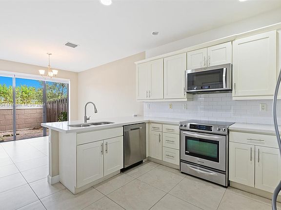 2nd image of 10429 NW 61st Ln #0