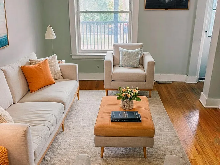 21 Fairbanks St NE — Photo 1