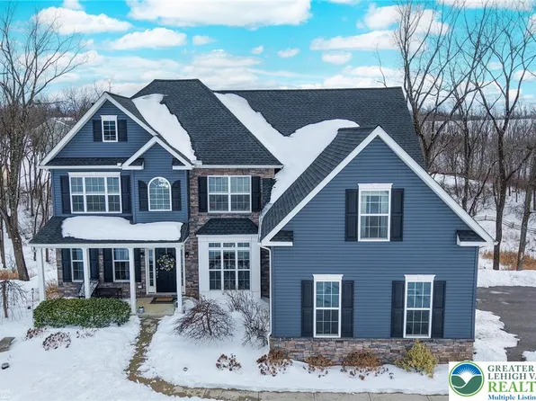6726 Ryan Ct, Orefield, PA 18069