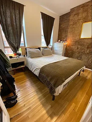 Rented by J PRESTON AND ASSOCIATES INC | media 10