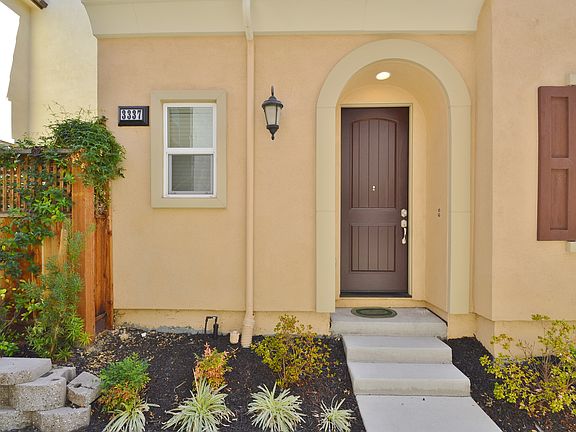 2nd image of 3337 Bramante Ln