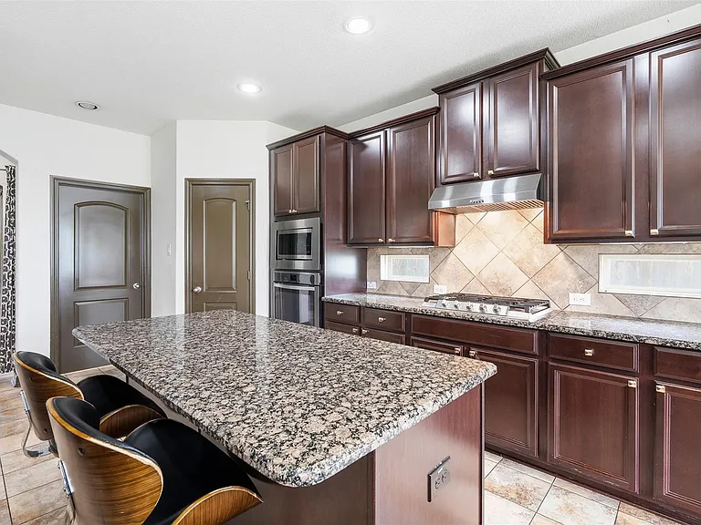 26407 Wooded Hollow Ln — Photo 7