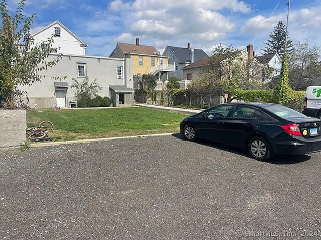 243 N Elm St #3 — Photo 7