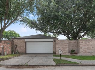 8310 Wind Veil Dr, Houston, TX 77040