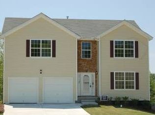 6955 Foxmoor Way, Douglasville, GA 30134