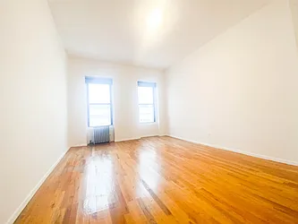 Rented by RealTegrity NY LLC