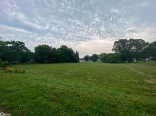 1742 Weimer St, Burlington, IA 52601