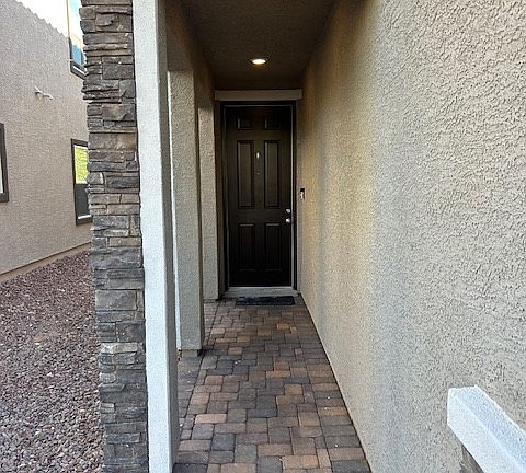 3rd image of 5584 Jinsha River St