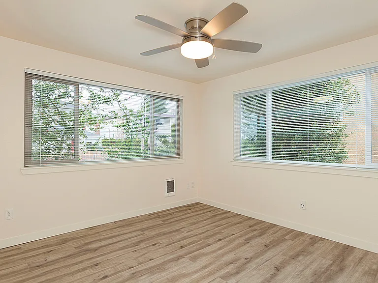 24th Ave NW - Located in Vibrant Ballard — Photo 38