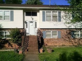 206 Canebreak Ln, Simpsonville, SC 29681