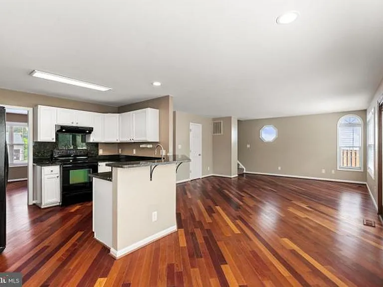 10 Sassafras Ln — Photo 14