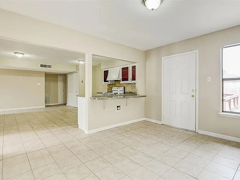 1316 Royster Rd — Photo 8