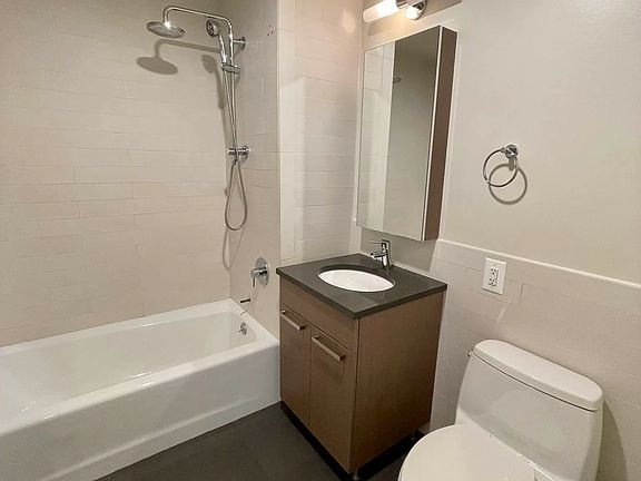 5th image of 1215 Broadway APT 610