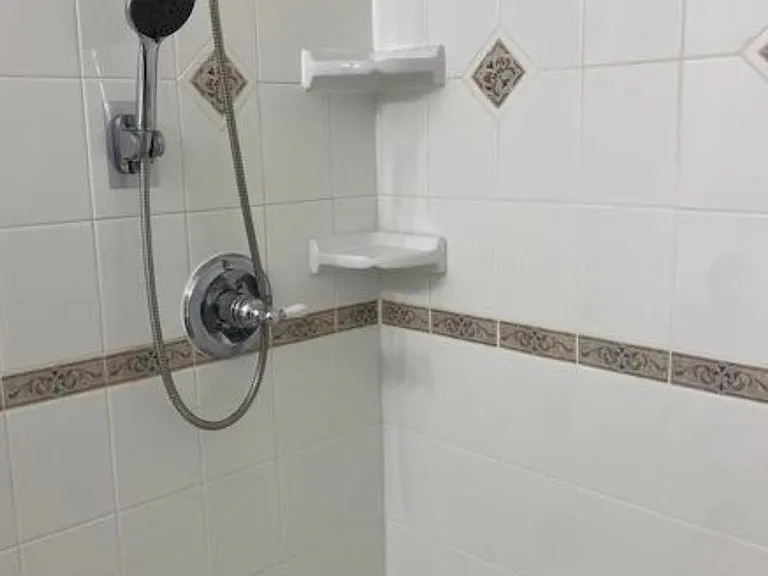 121 Mallory Ave #3 — Photo 15