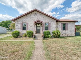 717 N Kingston Ave, Rockwood, TN 37854