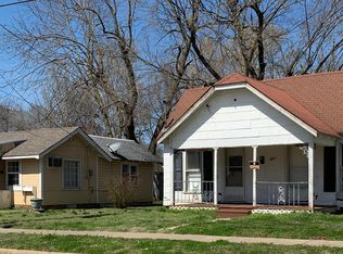 1915 W Chestnut St #&-1911-W, Springfield, MO 65802