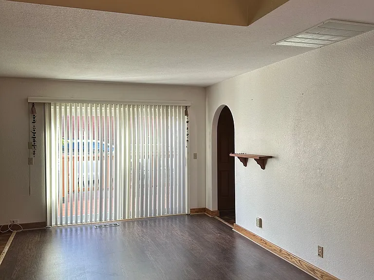 140 Travalini Ct — Photo 3