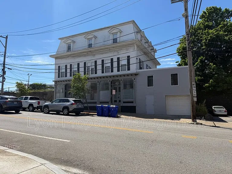 189 Exchange St #2 — Photo 7