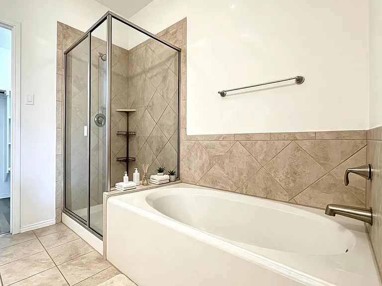 11505 Aquilla Dr — Photo 12