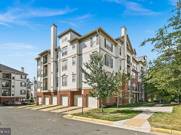 2nd image of 11508 Sperrin Cir Unit 202