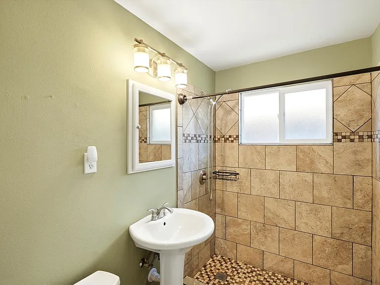 3651 Forest St — Photo 30