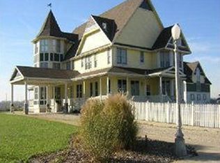 1431 N 1900th Rd, Lawrence, KS 66044