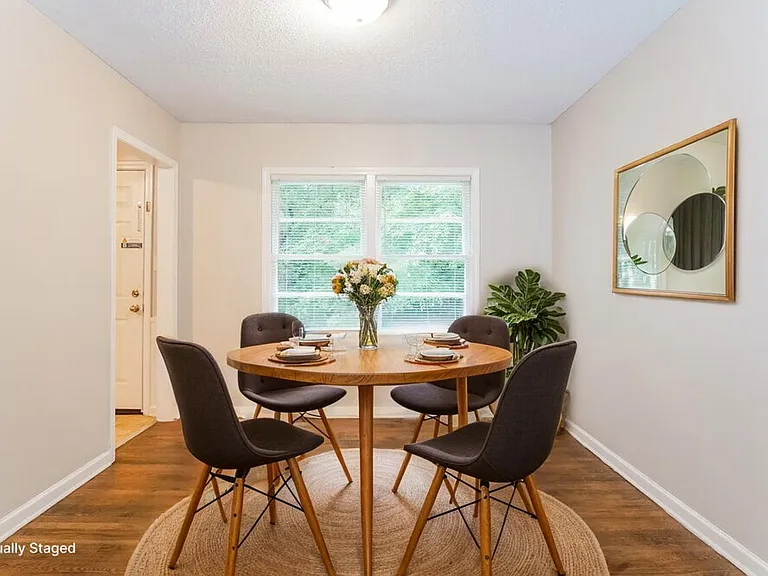 812 Nelson Dr — Photo 8