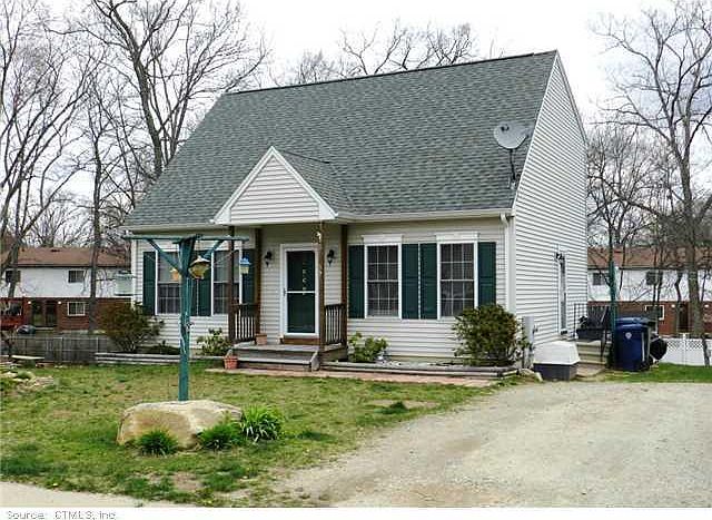 2nd image of 35 Horizon Ave