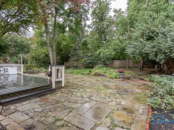 4th image of 4325 Weldwood Ln