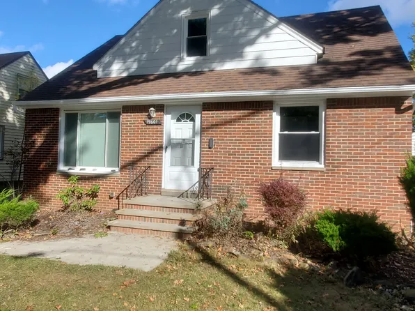 19601 Meredith Ave, Euclid, OH 44119