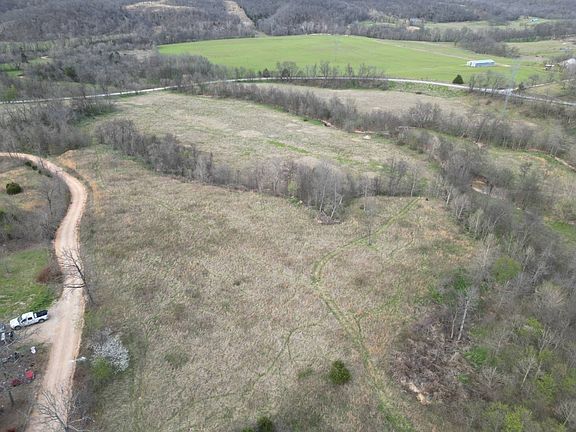 5th image of W Mountain Rd