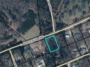 305 Lawrence Bridge Rd, Seneca, SC 29672