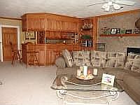 Wet Bar / Lower Level