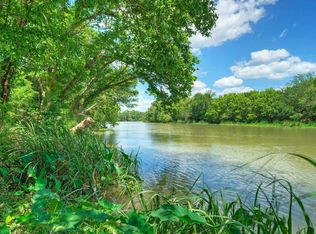 906 Water St, Manor, TX 78653