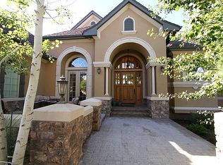 24476 E Glasgow Cir, Aurora, CO 80016