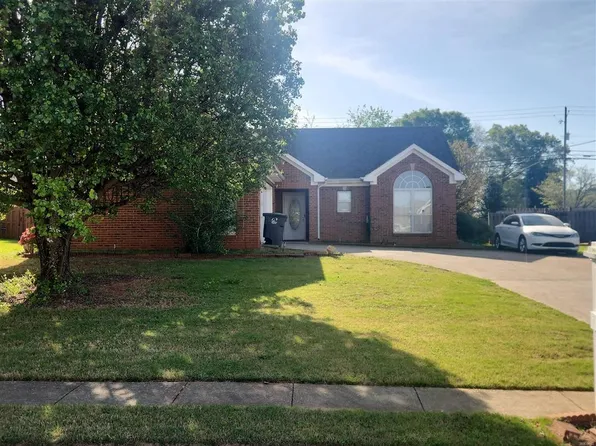 1667 Bradford Ln, Bessemer, AL 35022