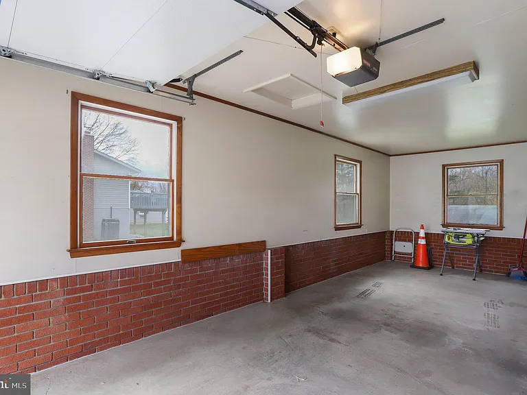 5 Orchard Pl — Photo 80