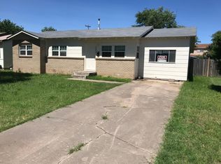 5006 Crockett St, Amarillo, TX 79110