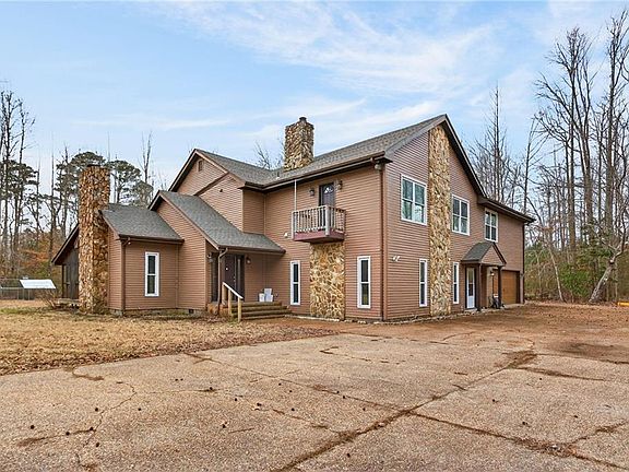 2nd image of 9032 Lady Ln