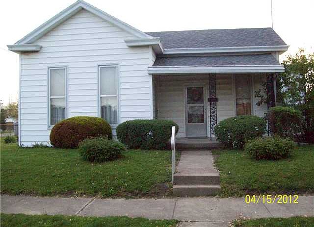 1st image of 715 S Monfort St