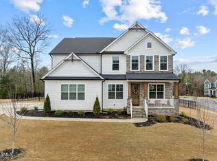200 Ledge Manor Dr, Holly Springs, NC 27540